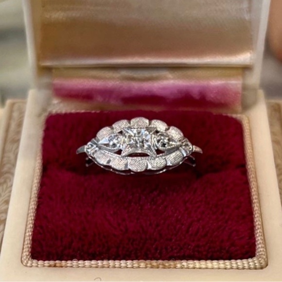 Antique Vintage Solid 10k white gold Marquis ring size 6.75 on mandrel About 9mm - Picture 13 of 16